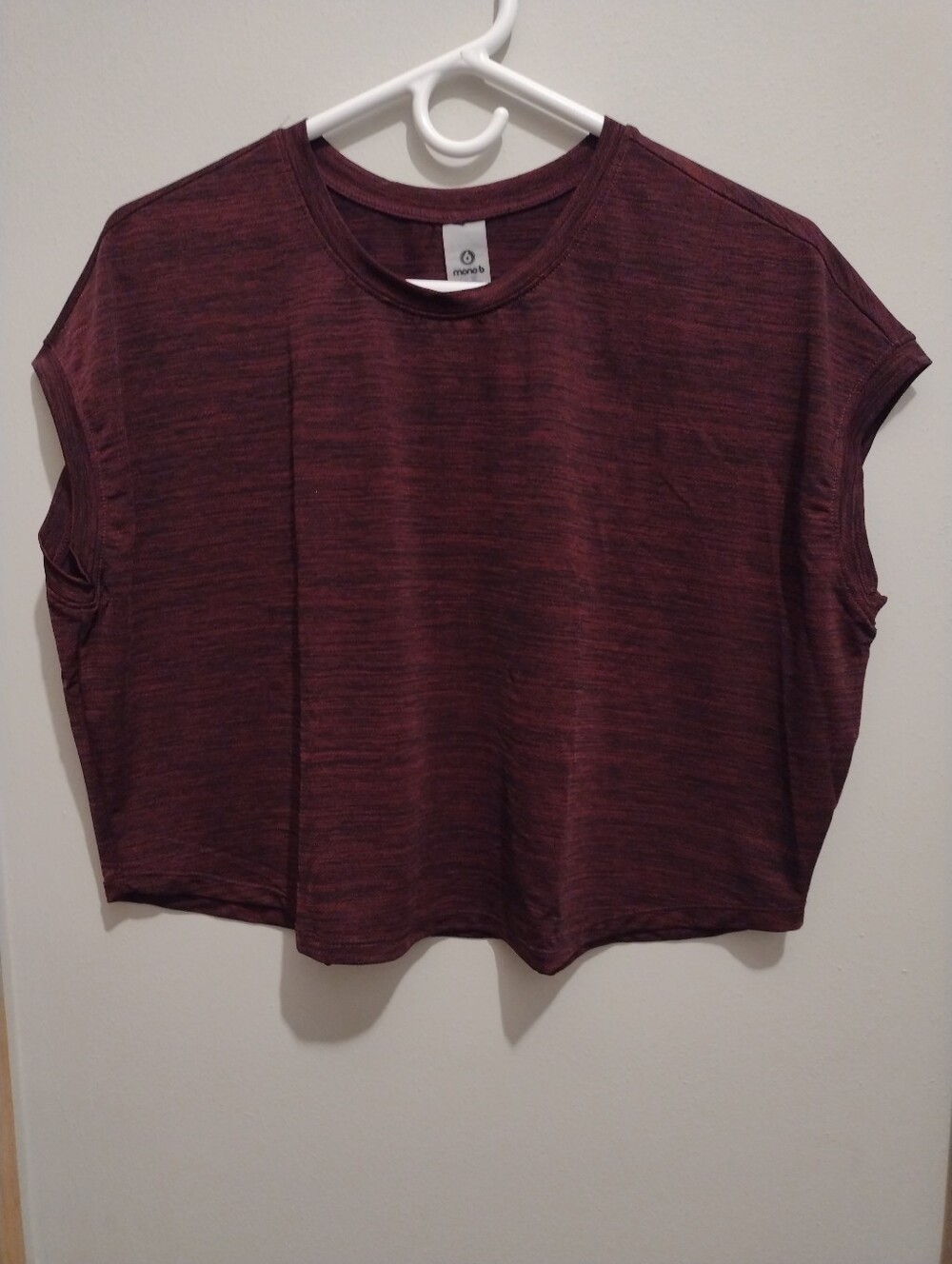 Mono B Crop Top Size Small